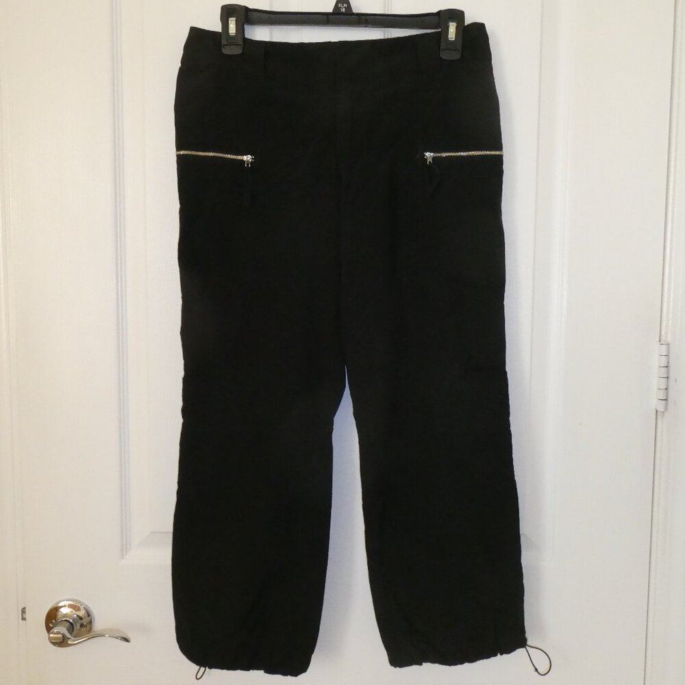 Xhilaration Juniors Black Ankle Pants Size 7